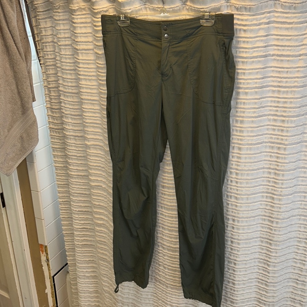 Preowned Athleta joggers Sz 12.